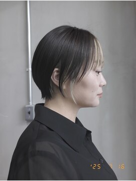 ショートボブ