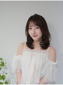 ミディアム顔まわりレイヤー