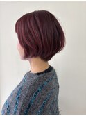 艶チェリーレッドのクールショートボブ