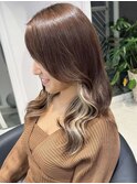 ペールベージュ×インナーカラー/10代20代30代