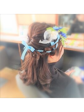 パピヨンロゼ(Papillon Rose) ハーフアップ　リボン編み込み