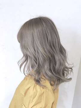 フェリア 渋谷(Feria) ≪filo by Feria渋谷≫☆クリアベージュ☆