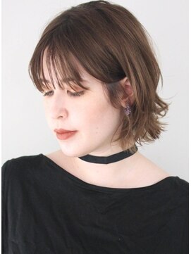 サーカス バイ ビュートリアム 青山(CIRCUS by BEAUTRIUM) 【30代　40代】レイヤー ふんわり　外ハネ　ボブ　小顔