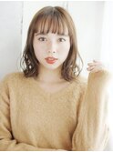 透け感バングのセミウエットカール