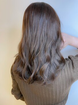 ジーナ セントラル銀座(Zina) 小顔セミウェットウェーブピンクベージュハイライトカラー