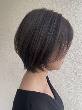 ロエ(loe) 上品な美シルエットショート