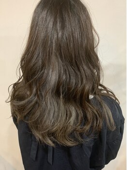 ヘアー アンドアール(hair &R)の写真/朝のセットが楽になるスタイル♪ベテランスタイリストがマンツーマン施術する少人数制サロン[江坂駅4分]