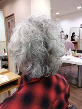 アマランスロザ(amaranth ROZA) パーマ