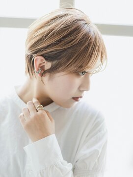 クラスコウベ 三宮店(Krass kobe) 大人ガーリーショートヘア【上野　竜司】