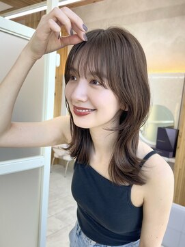 アフロートリノ(AFLOAT Leino) 小顔ヘルシーレイヤースタイル透明感カラー【修】20代30代40代