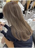シアーベージュカラー×レイヤーカット　【CHICA】