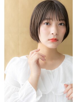 カバーヘア イヴ 戸頭店(COVER HAIR EVE) グレーベージュ前下がりステップボーンカット311Y戸頭20代30代