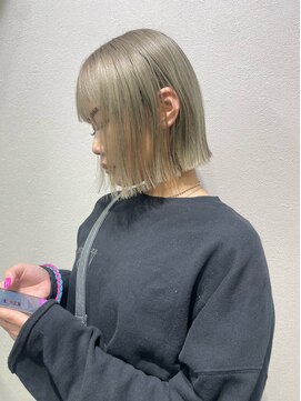 アイコン 博多(ICON.) ハイトーン切りっぱなしボブ