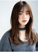 フェイスレイヤーハッシュカットエアリーロングレイヤーカット