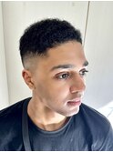メンズショートスキンフェード刈り上げ髪質改善眉毛カット黒髪