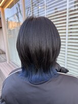 シータ 坂戸北口店(THETA)&nbsp;ウルフカット×インナーカラー