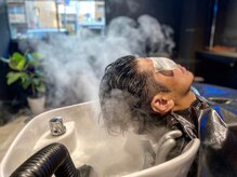 メンズフィール 南森町(MENS FEEL)の雰囲気（最新移動式シャンプー台でお席にてシャンプーいたします）
