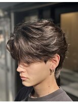 バース バイ ハピネス(BIRTH by happiness)&nbsp;フェザーショートフェザーパーマセンターパート