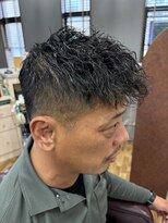 カザマ&nbsp;ツイスパフェード