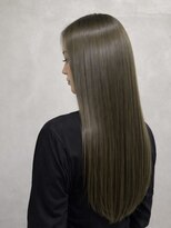 シウン(SIUN.)&nbsp;艶オリーブグレージュの美髪ストレート