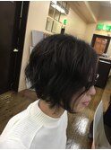 バッサリショートボブ