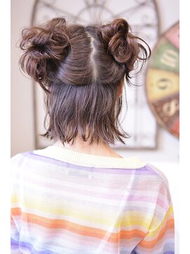 メイズ(MAZE) ツインおだんごアレンジ【メイズ東中野・鍛原志行】