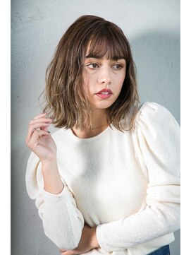 チュラック(Chulack) 【CHULUCK】ハイライトカラー/鎖骨ミディアム/ダブルカラー