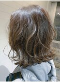 グレー系