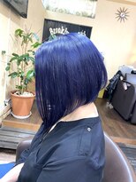 サムブリッジ(SOMEBRIDGE)&nbsp;急激前下がりボブ　× ネイビーブルーカラー　（SOMEBRIDGE亀有