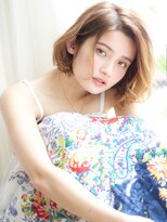 マイラ 銀座(myla)&nbsp;耳かけ大人可愛いツヤ小顔ひし形ウェーブショートボブ20代30代40
