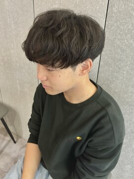 ニアウ 太田店(Niau) メンズパーマニュアンスパーマツイストスパイラルパーマ群馬太田