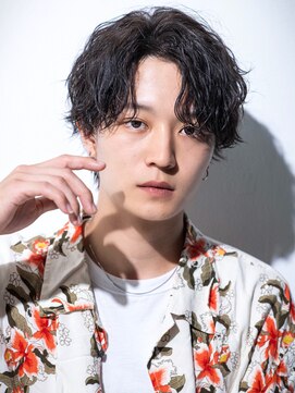 オーシャントーキョー 原宿(OCEAN TOKYO) 波巻きパーマツイストスパイラルパーマセンターパート