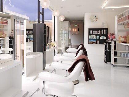 オーヴ ヘア 沖浜店 Aube HAIRの写真