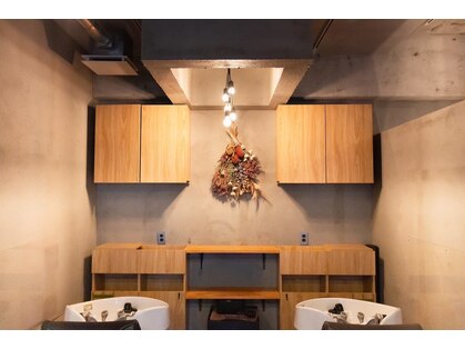 ラタン 松戸西口店(LATTAN COSITU)の写真