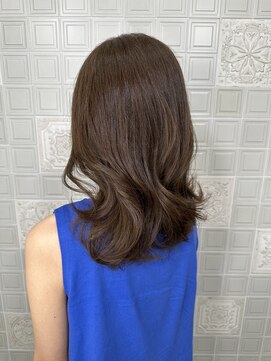 トリエラ 池袋(TRIELA) オリーブグレージュ