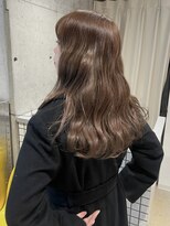 シキ(SIKI)&nbsp;【yuu】柔らかいベージュ