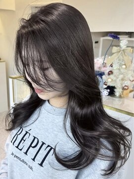 ラヴィ(Lavie) 顔周りレイヤー/アッシュベージュ