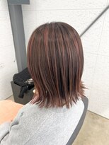 ビーヒアナウ N゜03 金沢駅西店(BE HERE NOW)&nbsp;白髪ぼかしハイライト×ピンクカラー