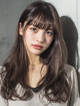 エダ 鎌倉(edA.) 小顔ロング＃髪質改善＃白髪ぼかし＃鎌倉＃40代＃グレージュ