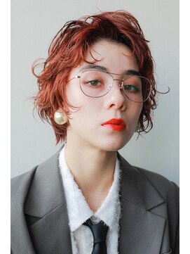 テルヴェ(Terve) ショートボブブリーチ無しダブルカラービビットオレンジカラー