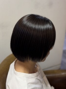 カミケン 方木田店(kamiken.) まとまる◎縮毛矯正×ショートボブ【カミケン方木田】