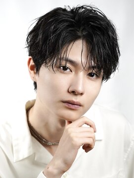 オーシャントーキョー 渋谷(OCEAN TOKYO) フェザーパーマシャドウパーマカルマパーマセンターパート