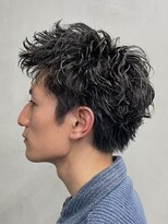 フィフス トウキョウ (fifth TOKYO)&nbsp;渋谷ツイストスパイラルパーマメンズカットスパイキーショート