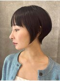 大人くびれショート/絶壁解消/丸み/くせ毛多毛黒髪/前髪ぱっつん