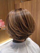 ラメールアヴェダ イオンモール秋田店(Lamelu AVEDA)&nbsp;レイヤーボブ × ハイライト