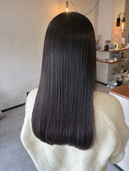 ディスユイット(dixhuit)の写真/繰り返す白髪染めは、オーガニックカラーで髪への負担を軽減しませんか？上品な色味と美しさを叶えます◇