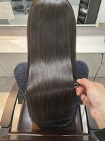 レオネ 小林店(Leone)&nbsp;ダメージによるうねりパサつきに髪質改善TR/宝塚/小林/仁川