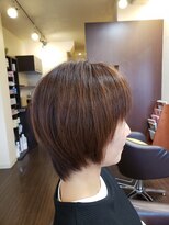 ヘアメイク ビス(Hair Make Bis.) ショートボブ