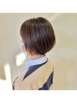 セム(sem) ぷっつりショートボブ
