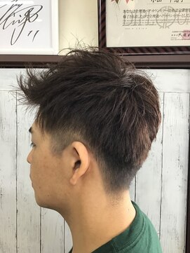 エリア(AREA) ツーブロック刈り上げ